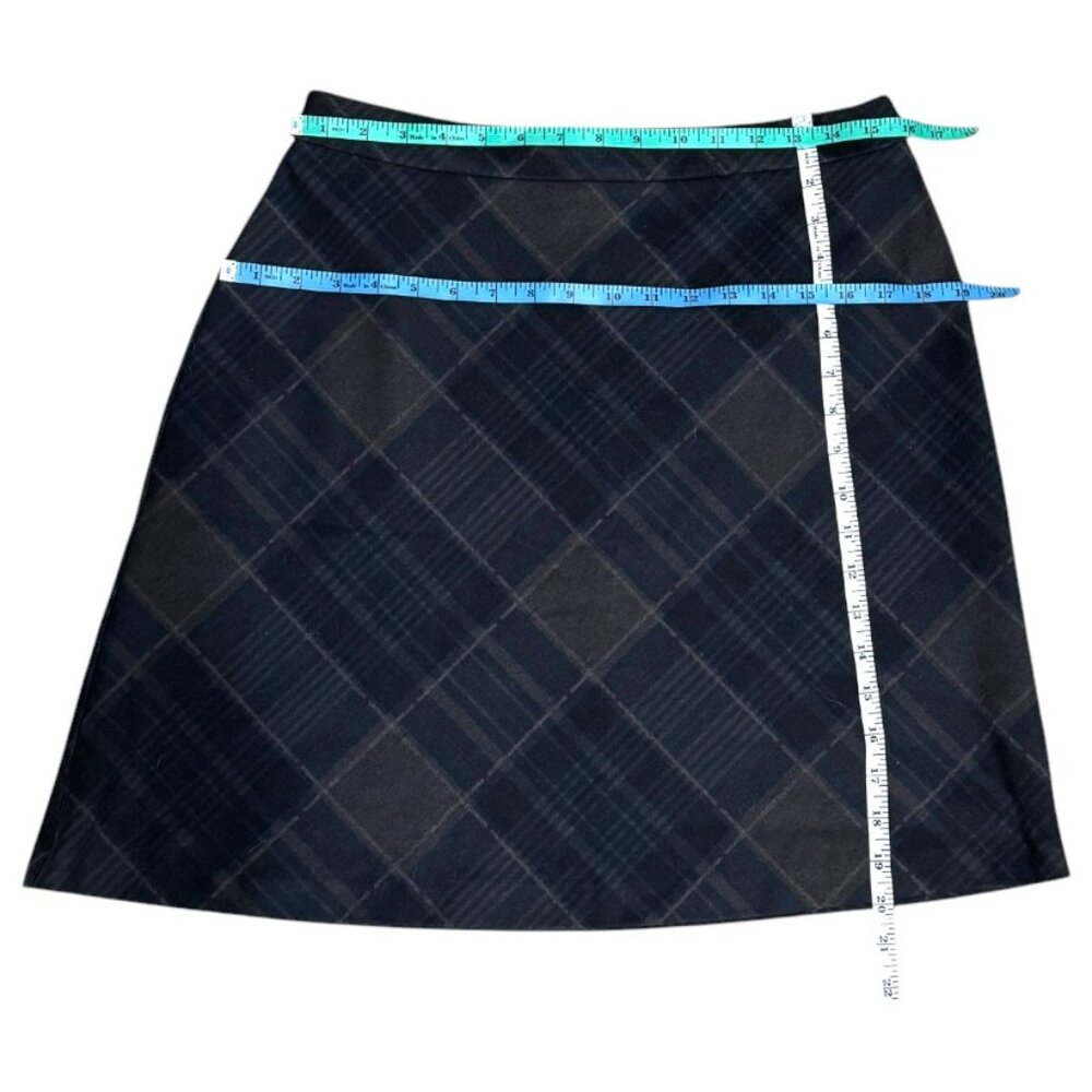 Margaret M Gray Plaid Pull-on A-Line Skirt | Large - Picture 7 of 7